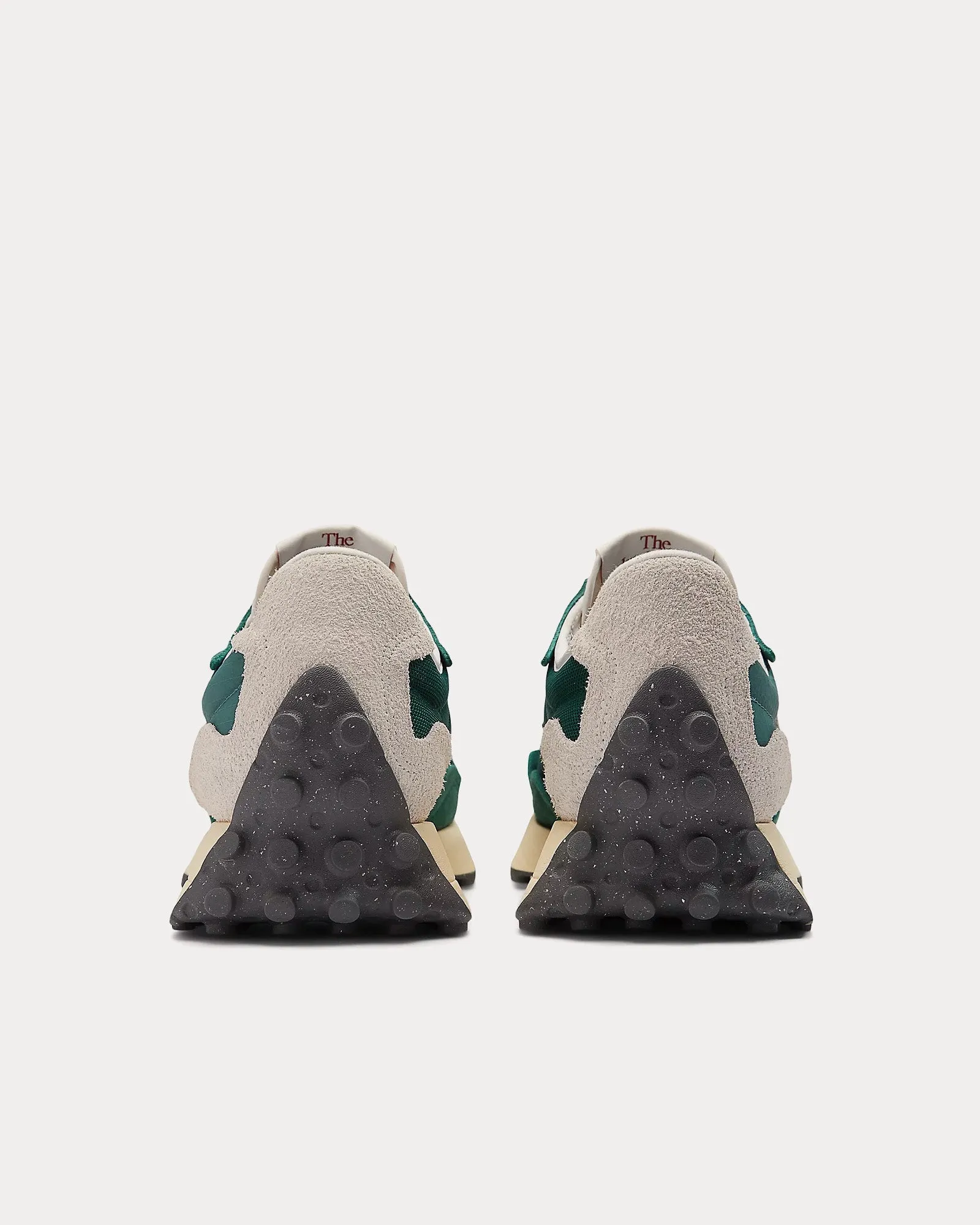 327 Marsh Green / New Spruce Low Top Sneakers