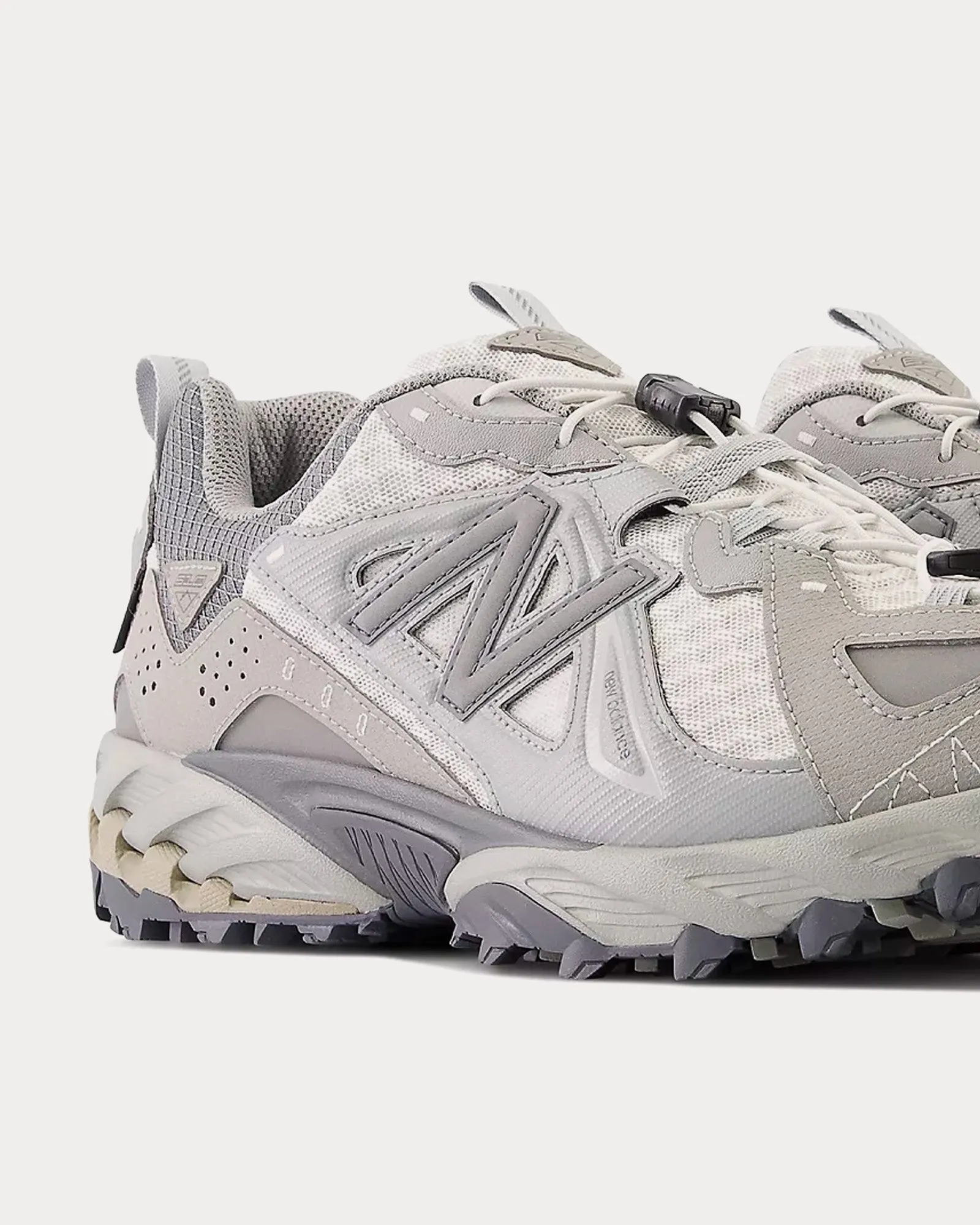 610Xv1 Team Away Grey / Grey Matter / Castlerock Low Top Sneakers