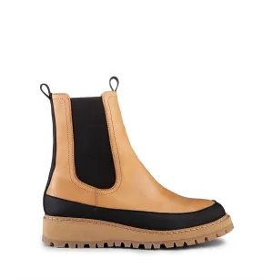 Iowa Tan Chelsea Boots