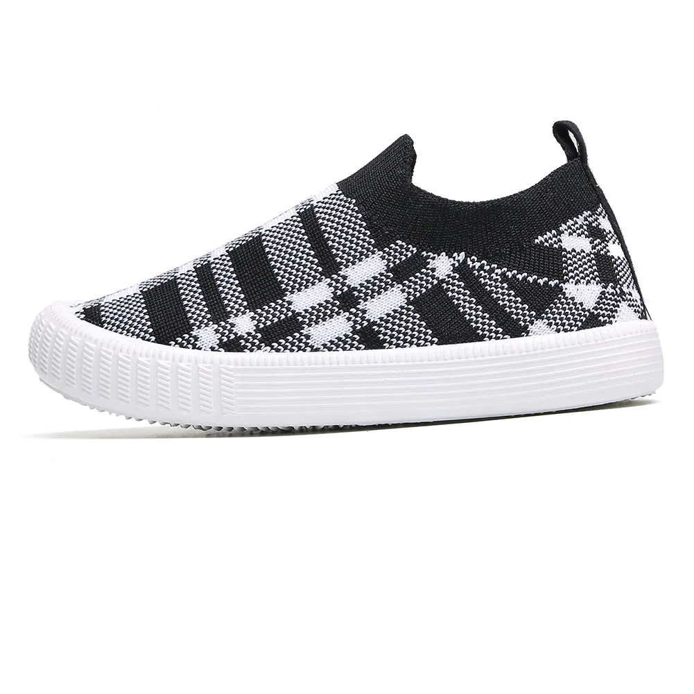 Kids Plaid Slip-On Walking Shoes, Lightweight Sneakers with Soft Sole