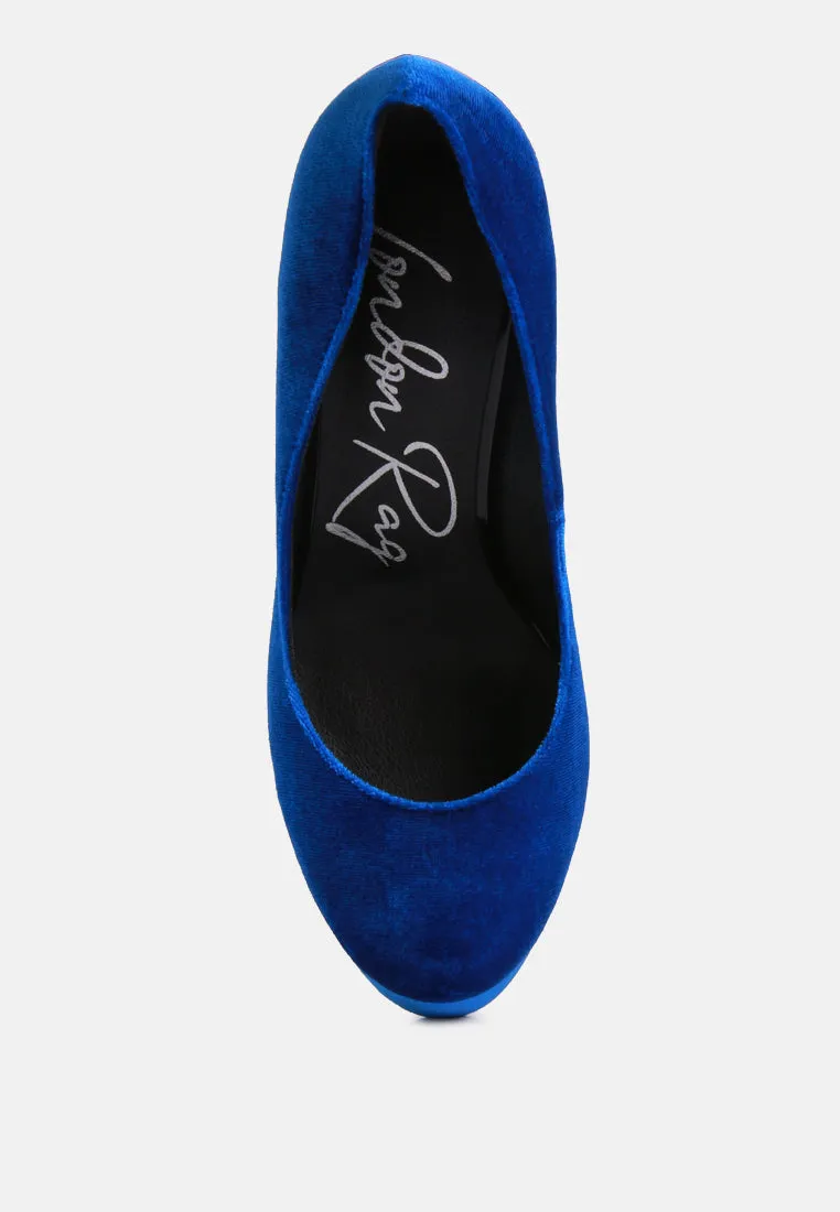 old novelty platform heel velvet pumps