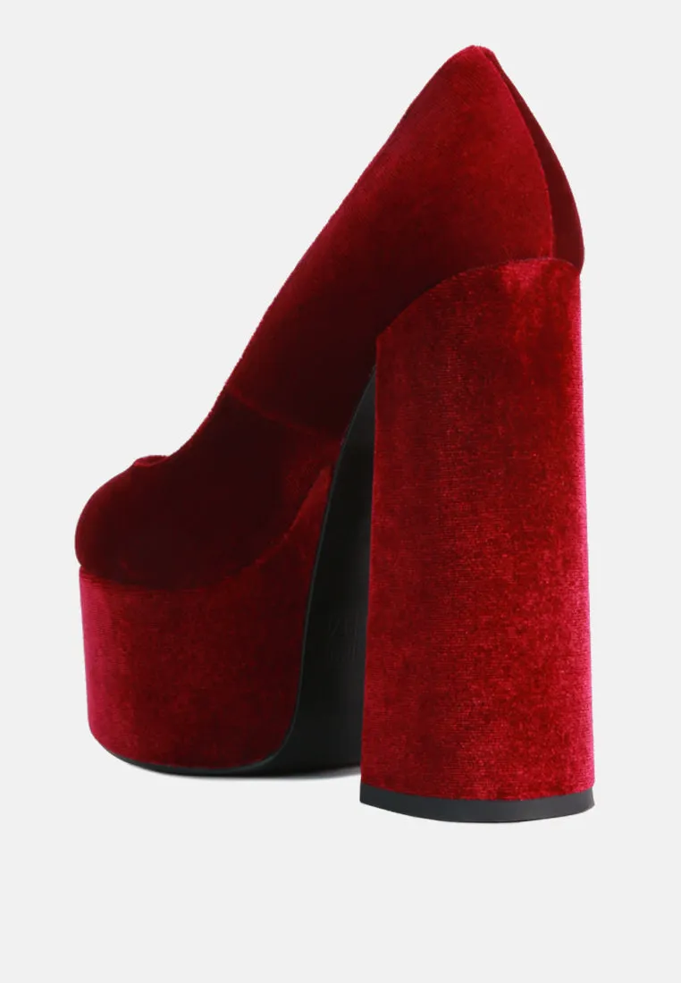 old novelty platform heel velvet pumps