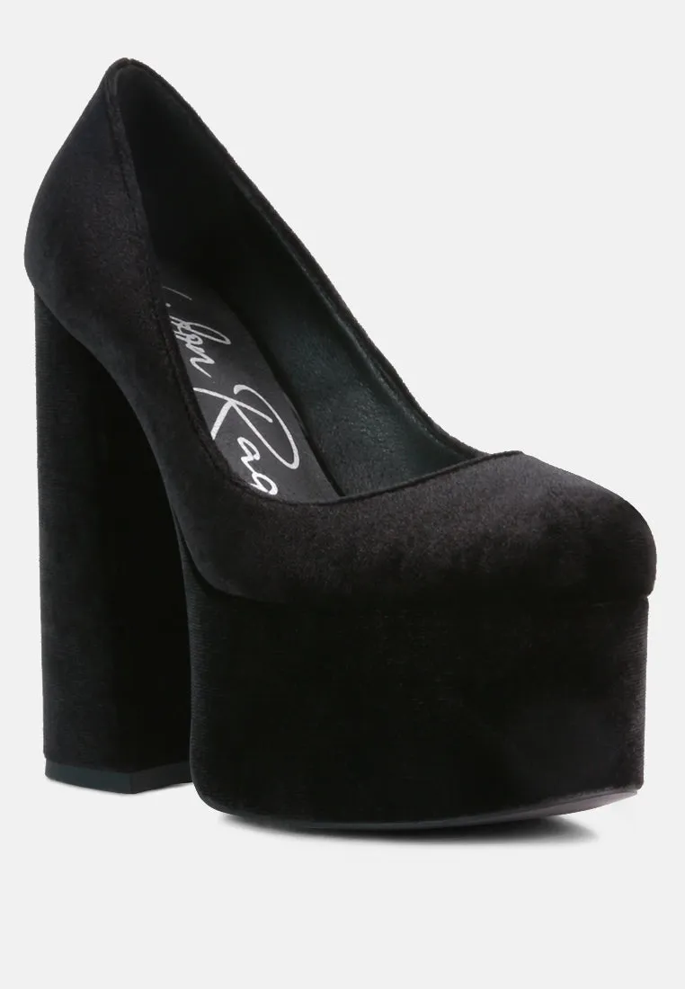 old novelty platform heel velvet pumps