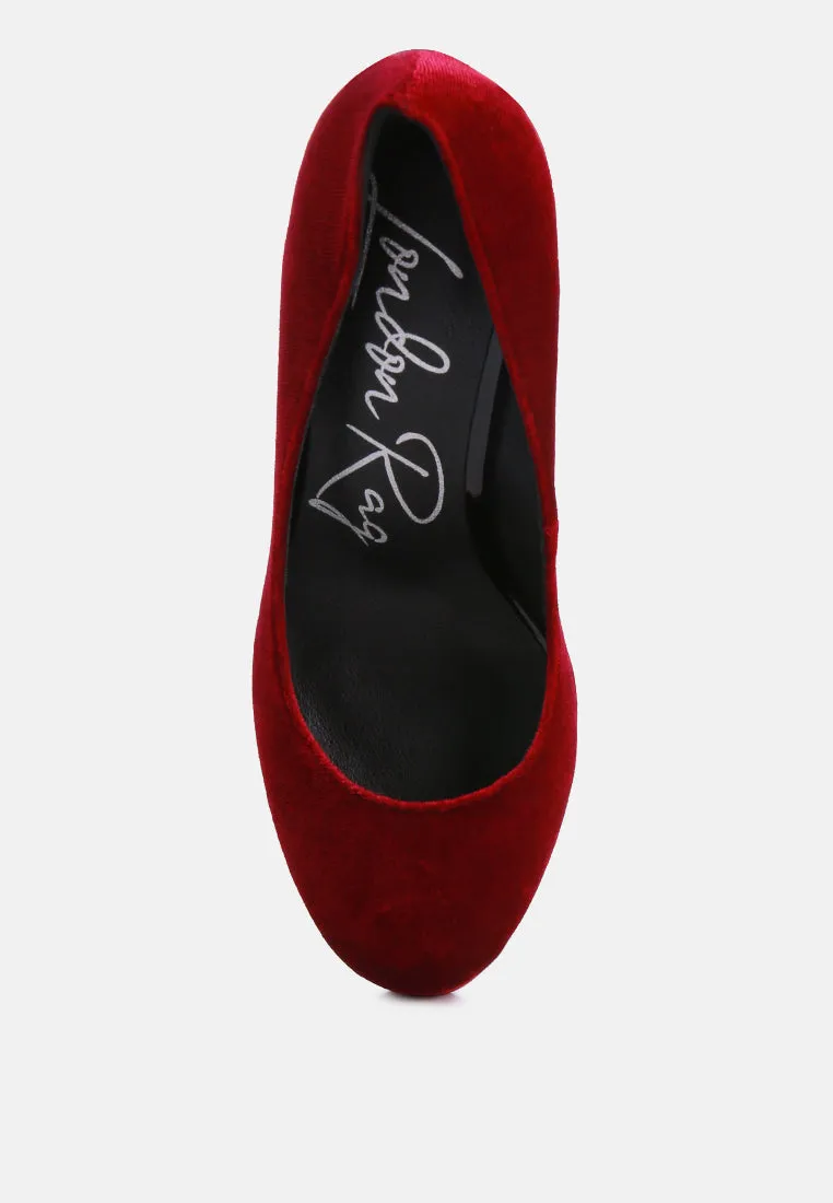 old novelty platform heel velvet pumps