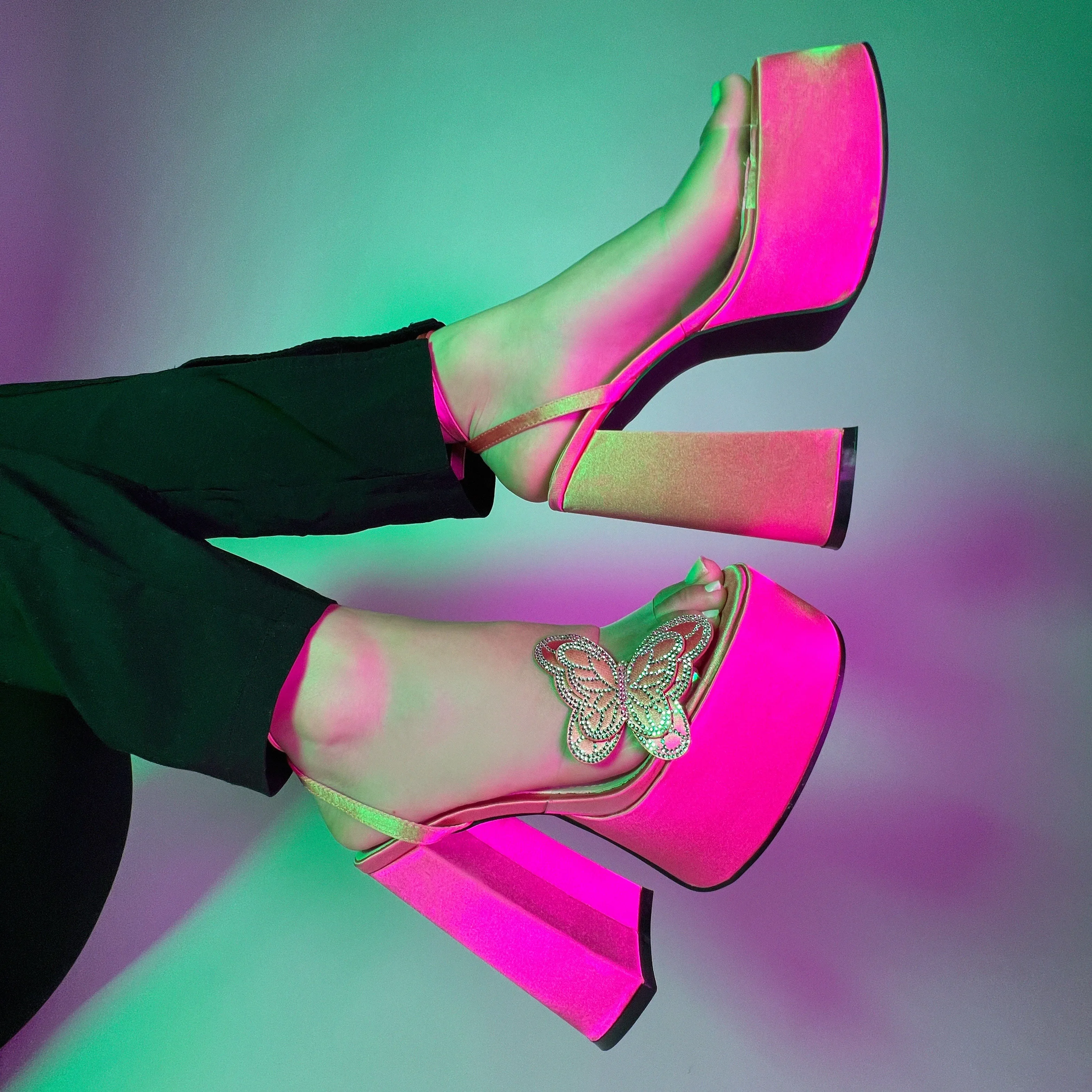 RAID Elizah Platform Butterfly Heel In Pink
