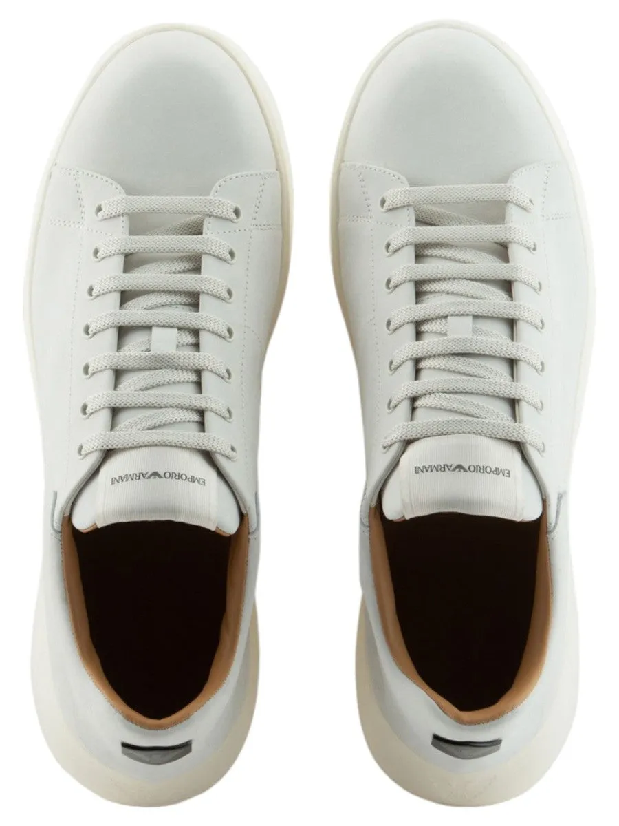 Sneakers in nabuk con suola zigrinata