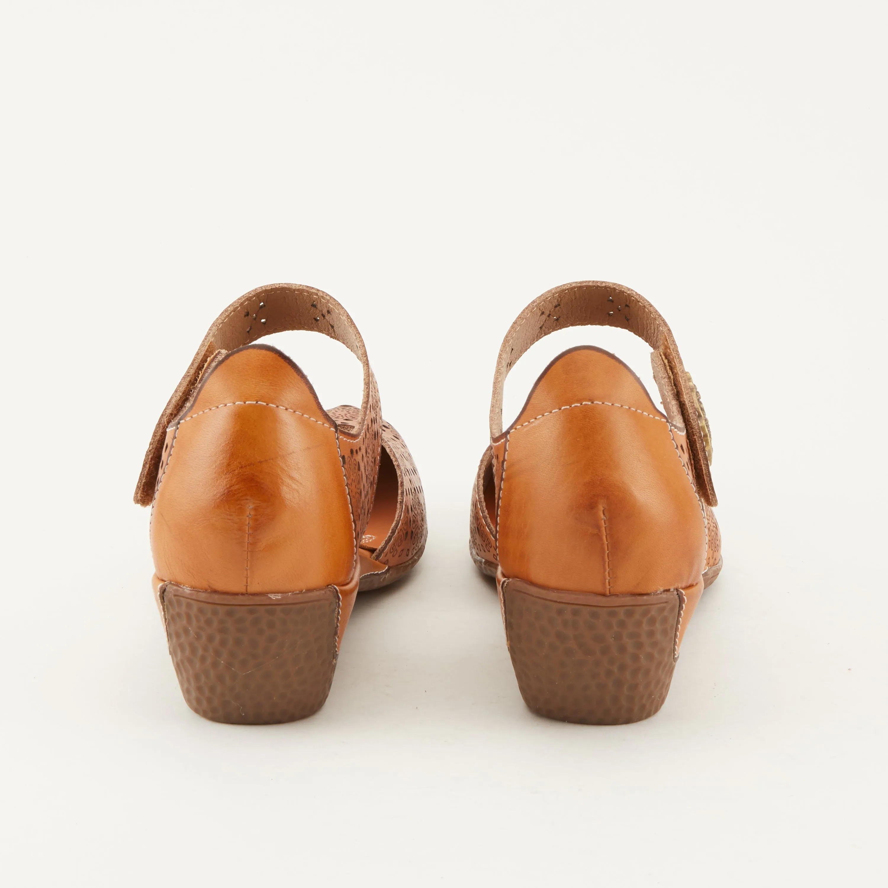 Spring Step Shoes L'Artiste Americana Shoes